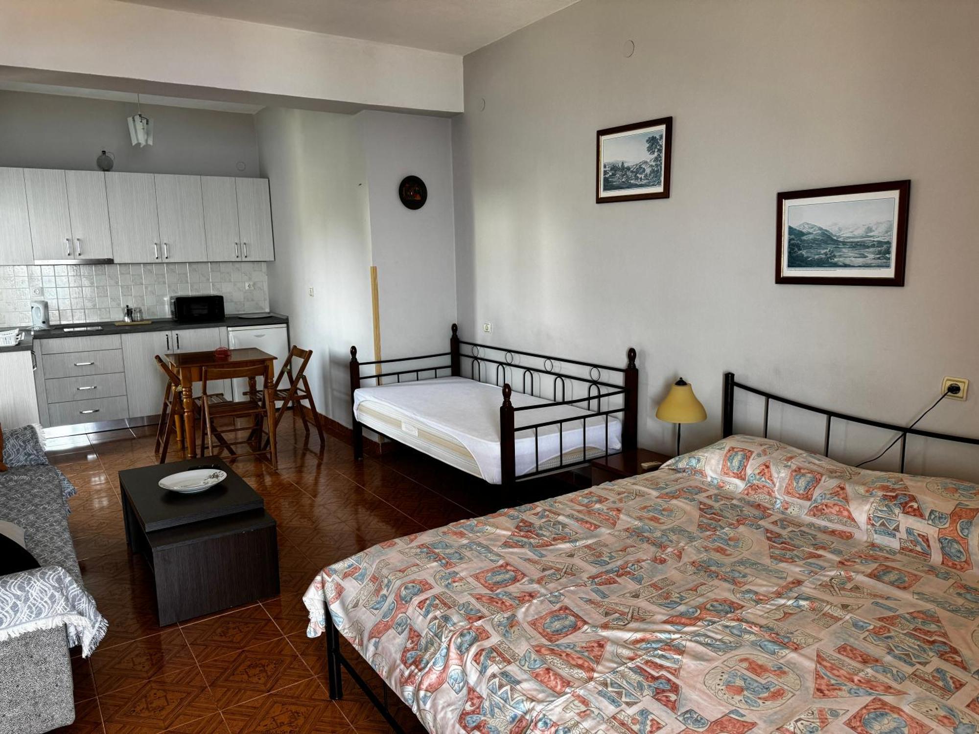 Emilios House Apartman Dhërmi
